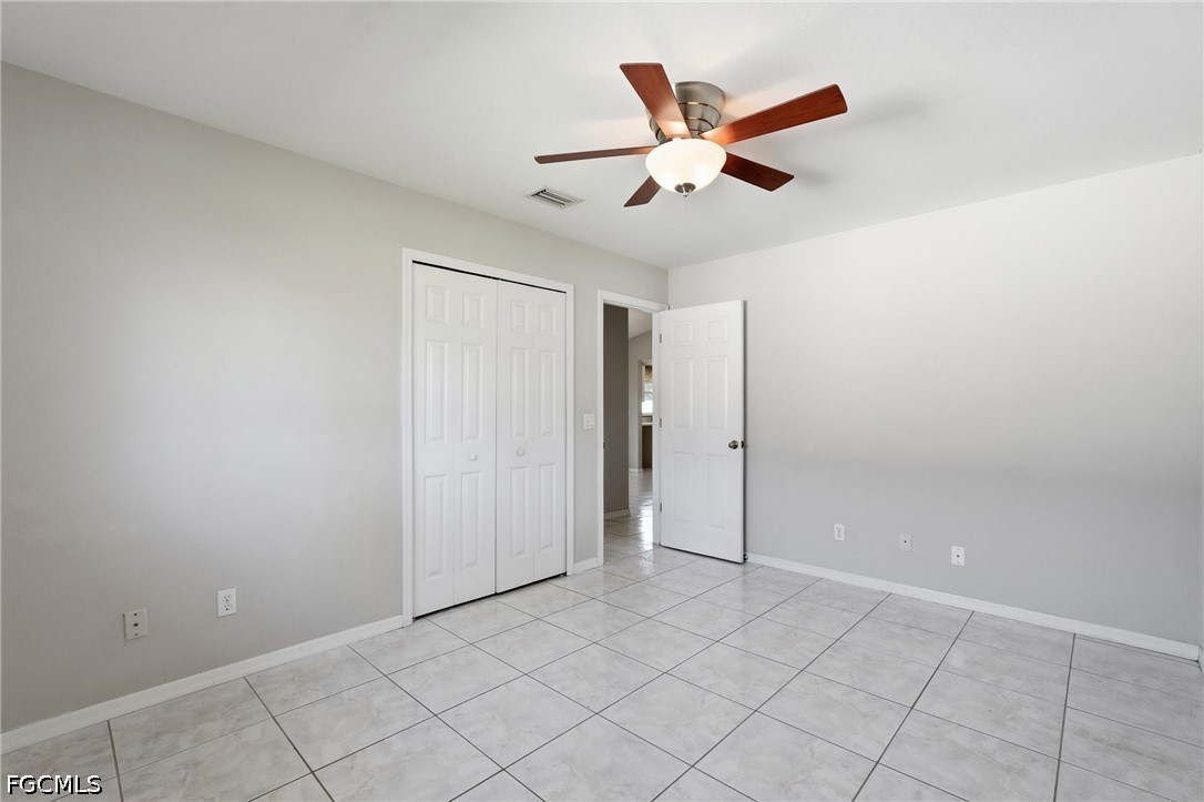 1403 Ne Van Loon Ter Property Photo 33