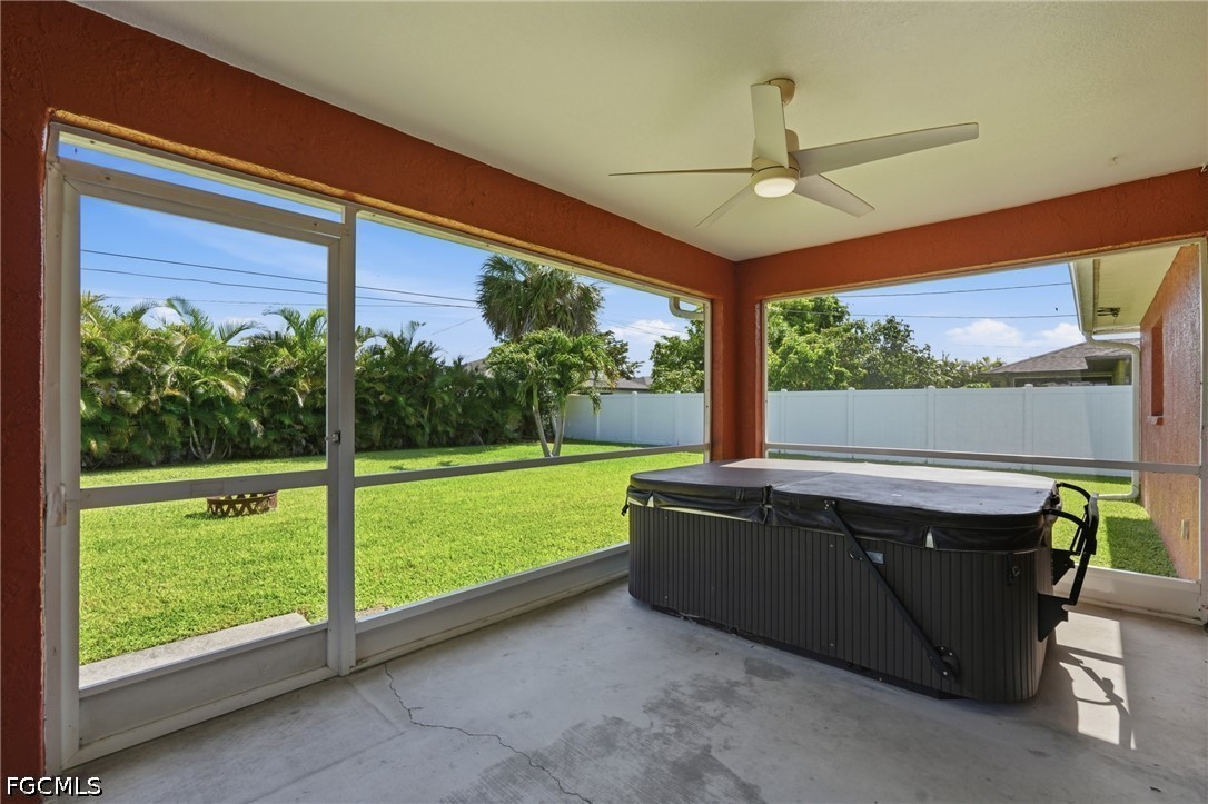 1403 Ne Van Loon Ter Property Photo 38