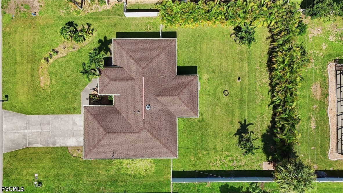 1403 Ne Van Loon Ter Property Photo 44