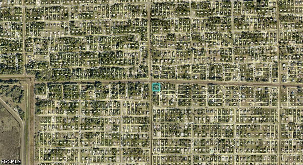 4609 Laura Ave N Property Photo 4
