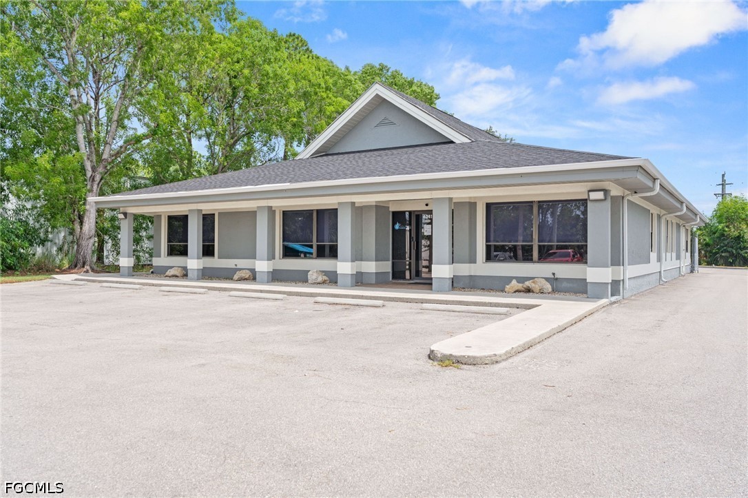 6241 Arc Way Property Photo 1