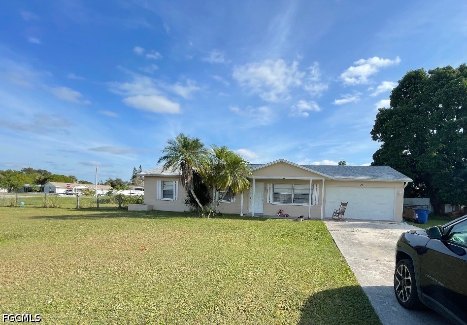 129 Stetson ST Property Photo 1