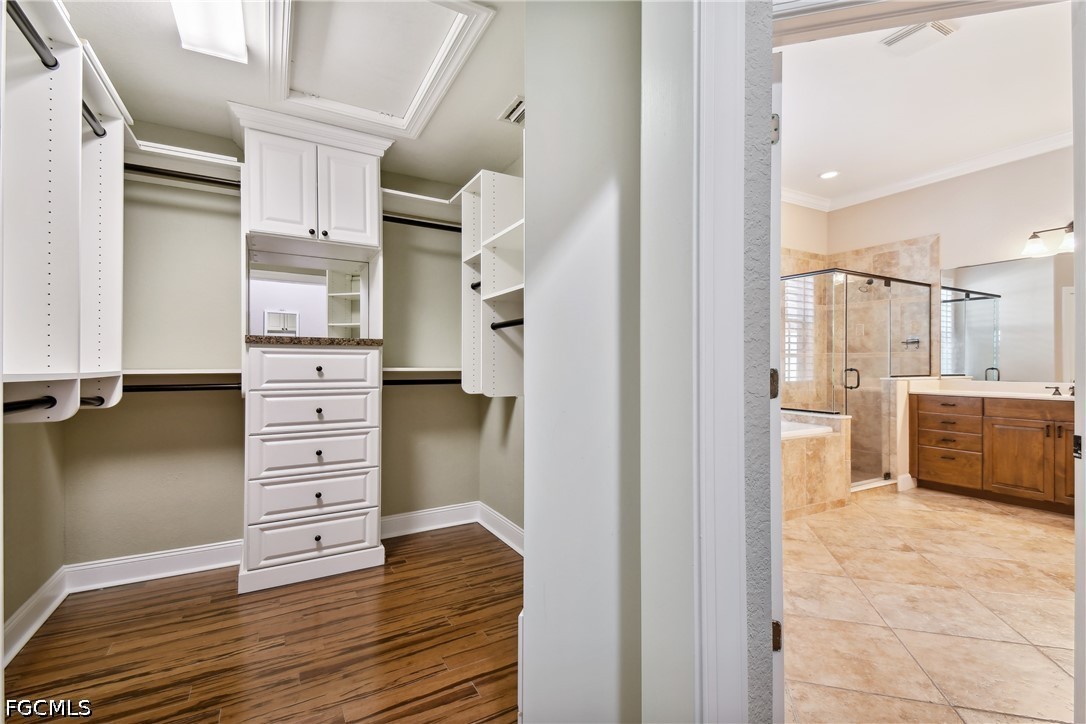 5742 Calmar Breeze Ln Property Photo 23