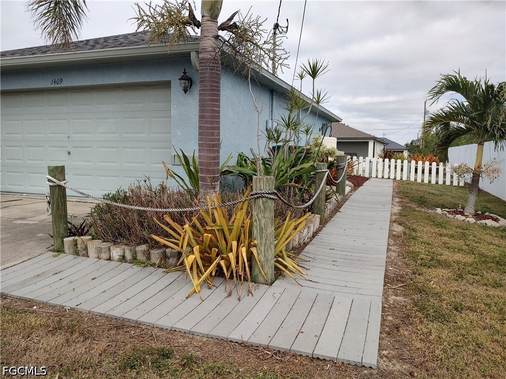1409 Nw 9th Ter Property Photo 3