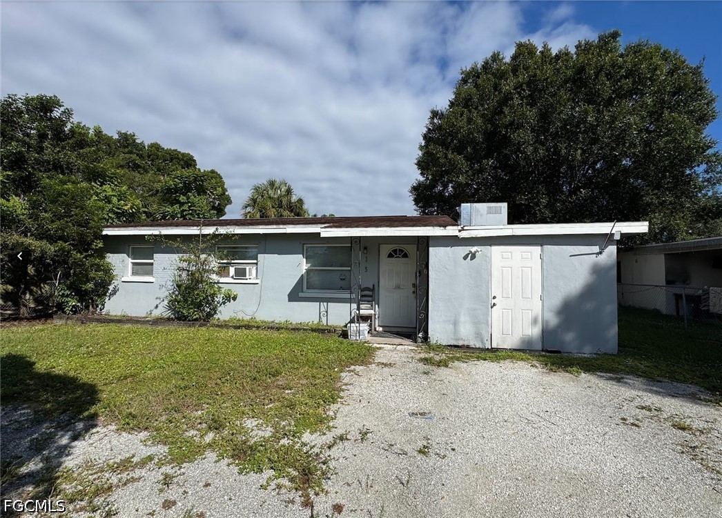 105 William ST Property Photo 1