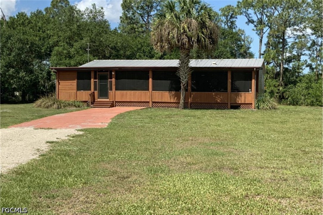 425 Tanner Rd Property Photo 1