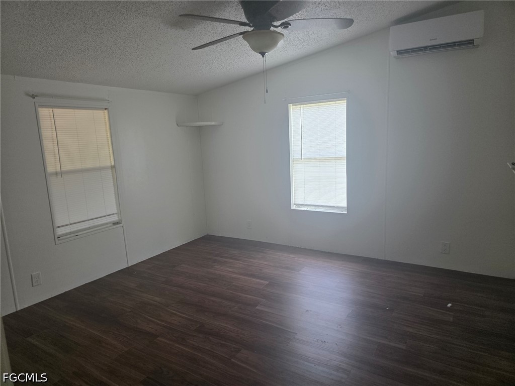 425 Tanner Rd Property Photo 13