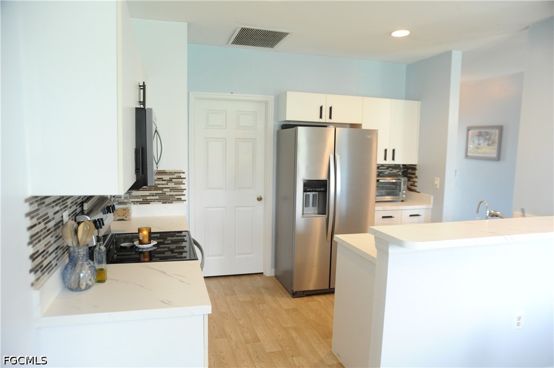 1220 Cloplon St E Property Photo 6