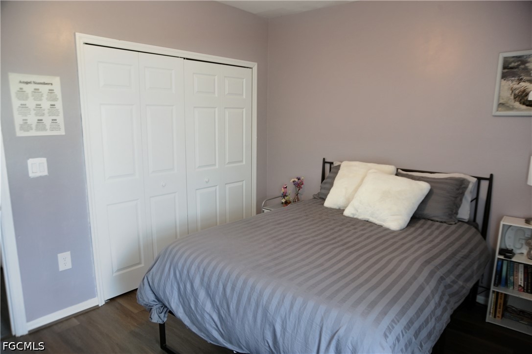 1220 Cloplon St E Property Photo 9