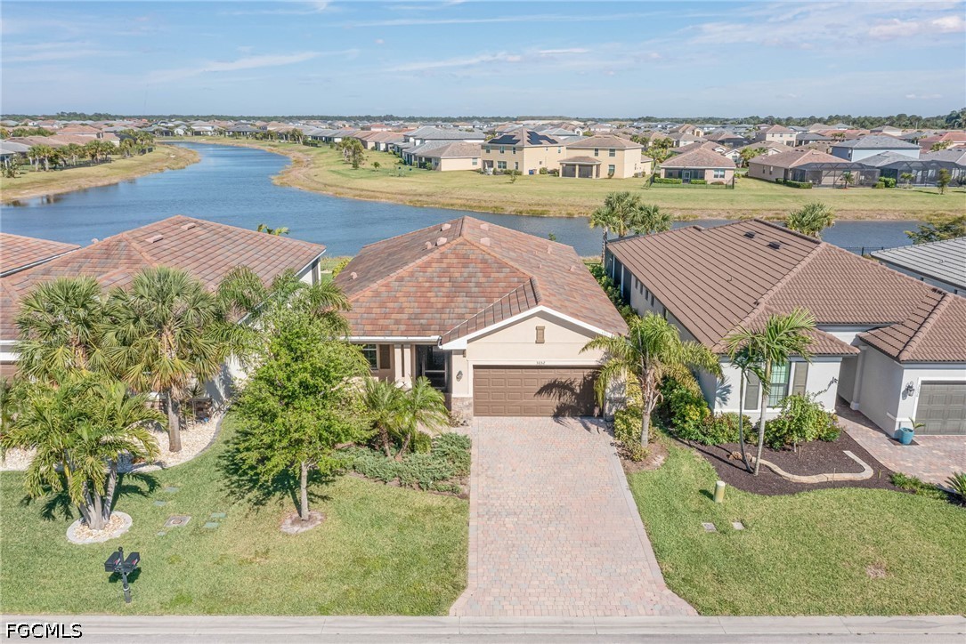 3652 E Hampton Cir Property Photo 3