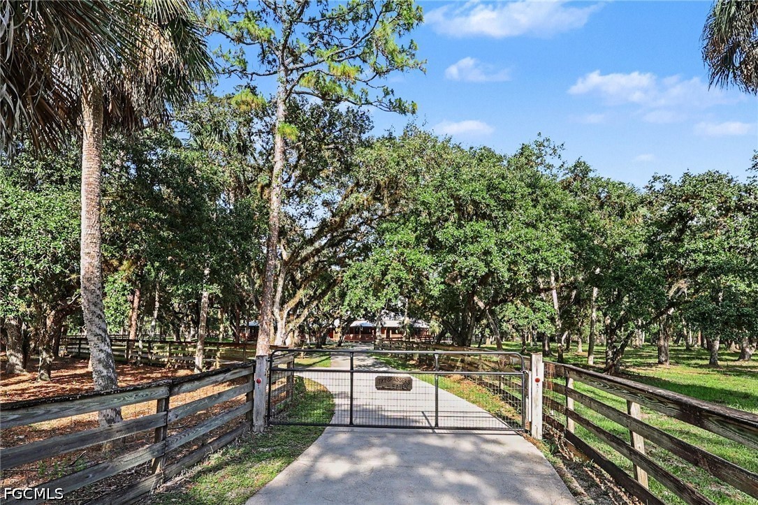 2291 Secretariat Dr Property Photo 32