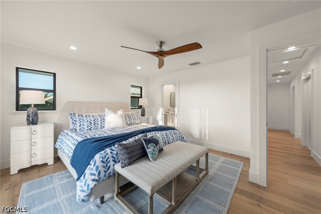 25 Beach Homes Property Photo 23