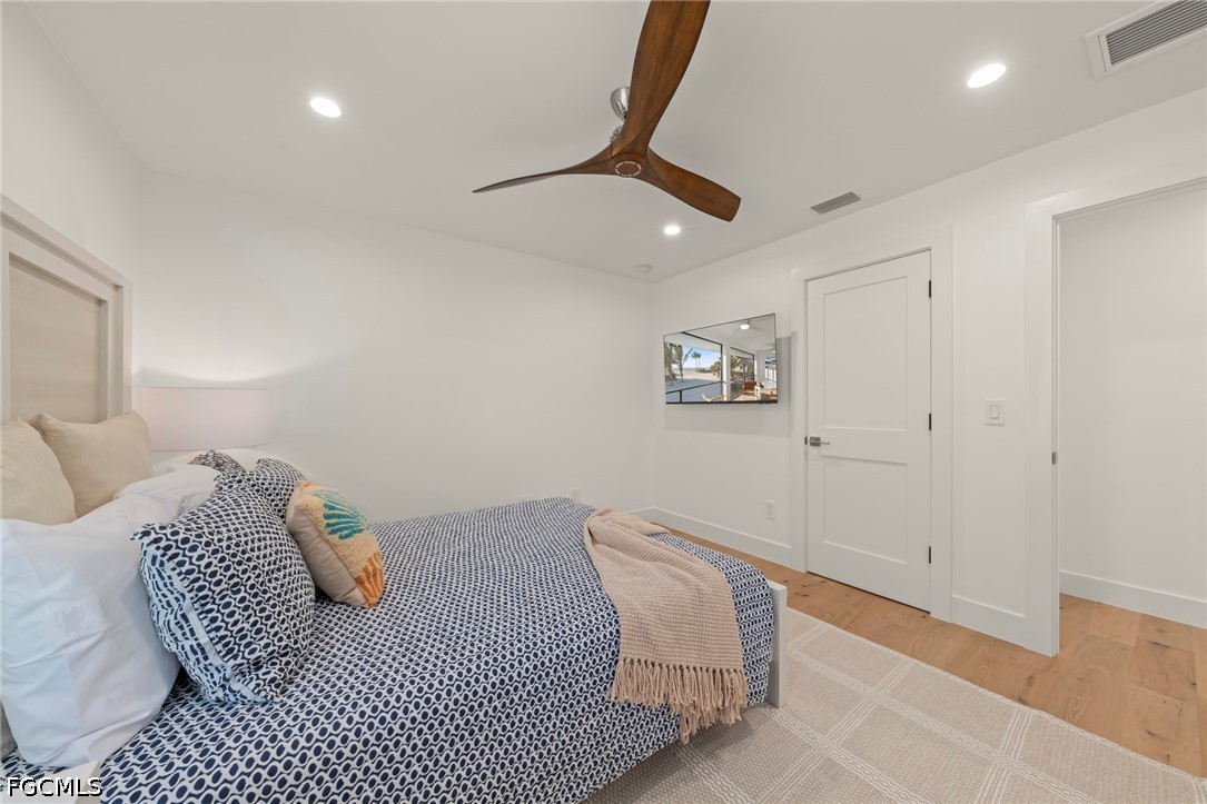 25 Beach Homes Property Photo 33
