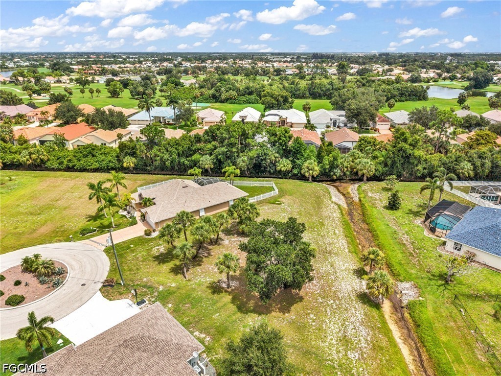 604 Trumpet Tree Property Photo 10