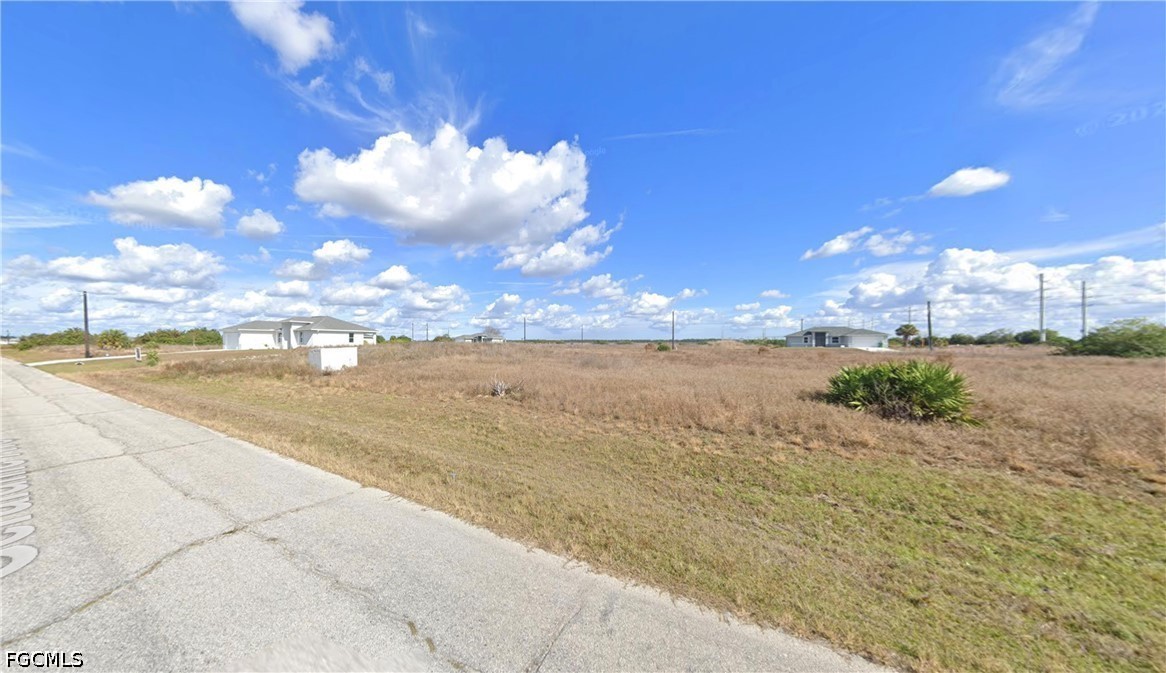 555 David Cir Property Photo 2