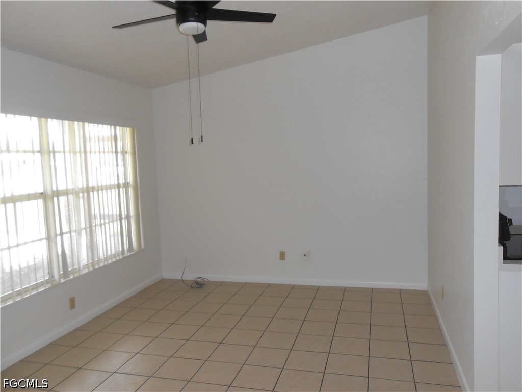 404 Joel Blvd Property Photo 7