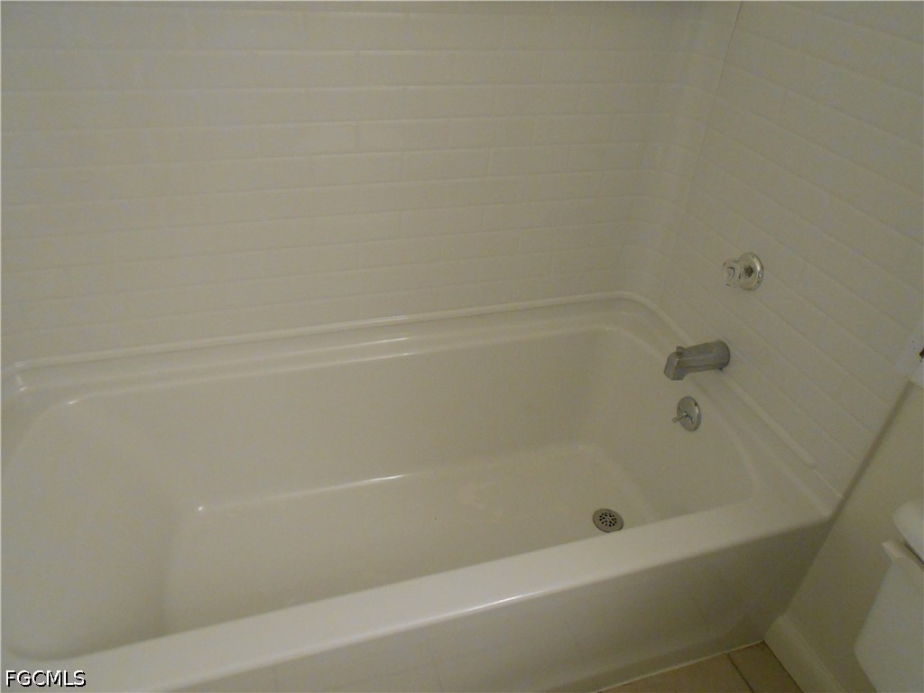 404 Joel Blvd Property Photo 24