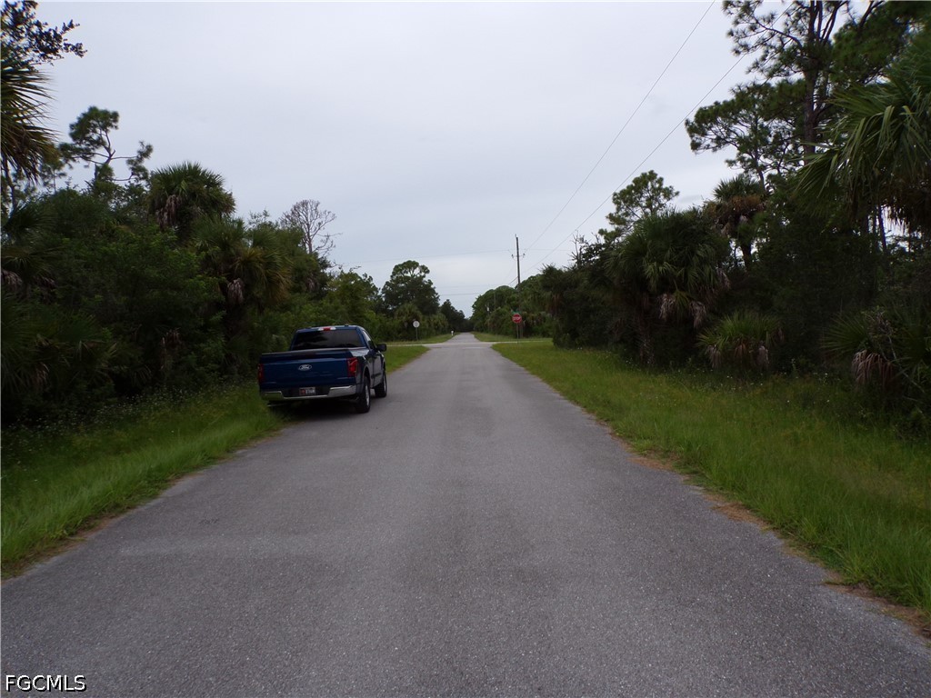 26403 Brooks Rd Property Photo 10