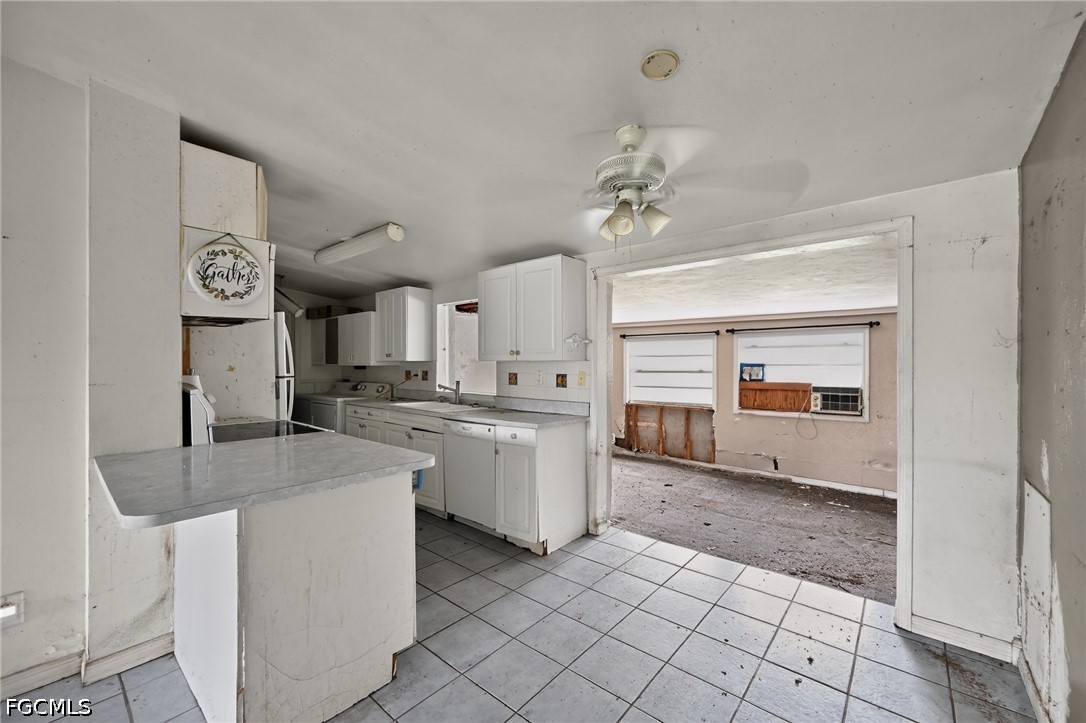 1223 Embassy Ln Property Photo 14