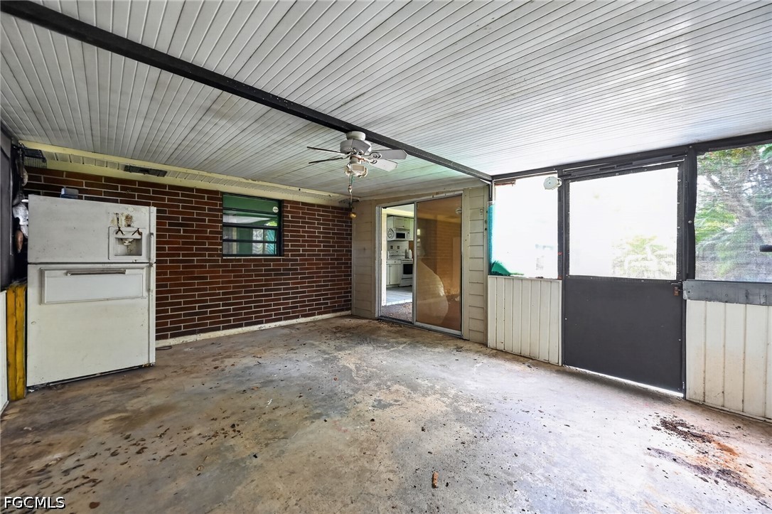 1223 Embassy Ln Property Photo 35
