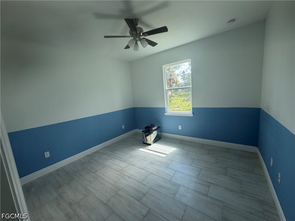 1302 Williams Ave Property Photo 8