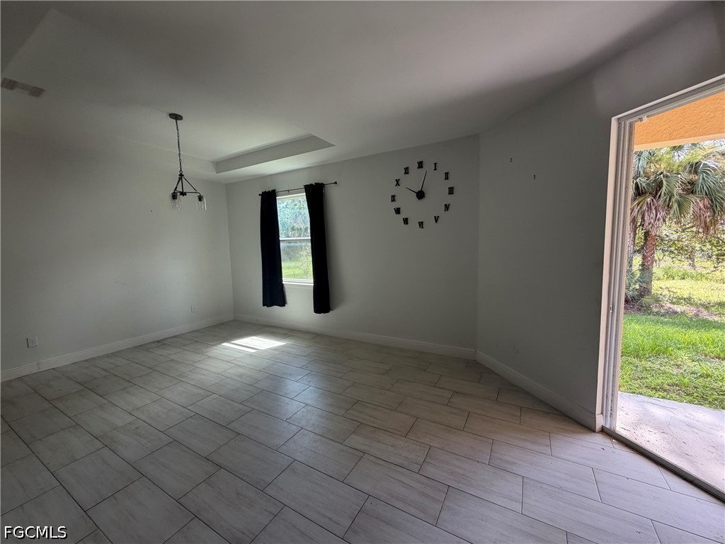 1302 Williams Ave Property Photo 10
