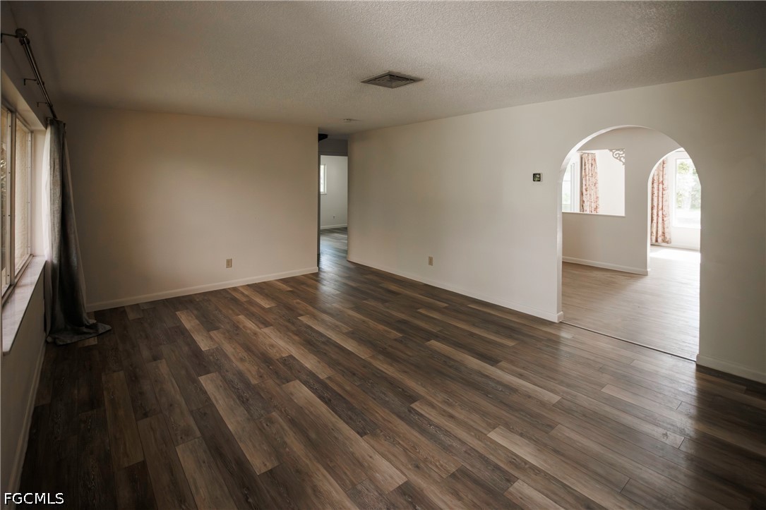 1821 Sunset Trl Property Photo 11
