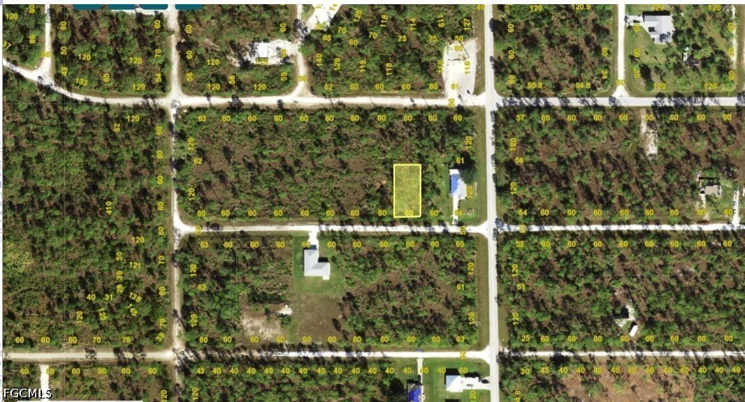27496 & 27502 Crestwood Dr Property Photo 2