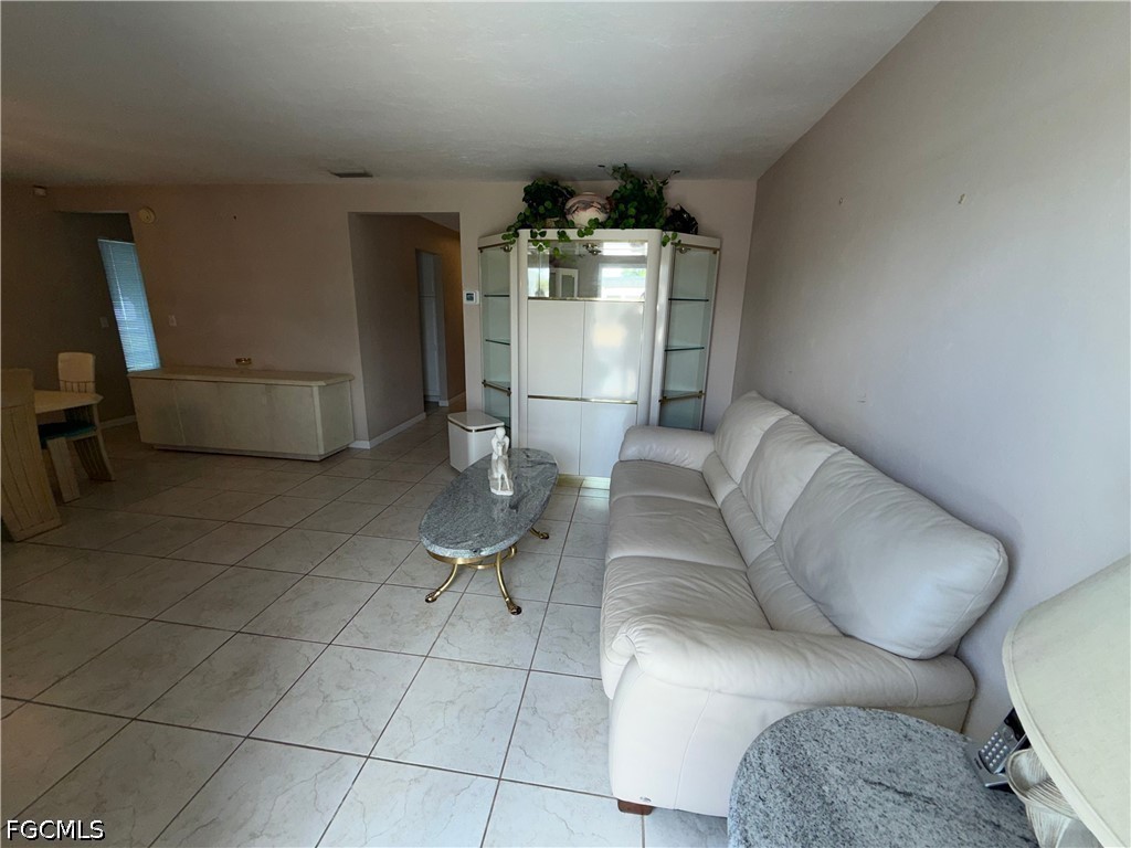 25 Temple Ct Property Photo 8