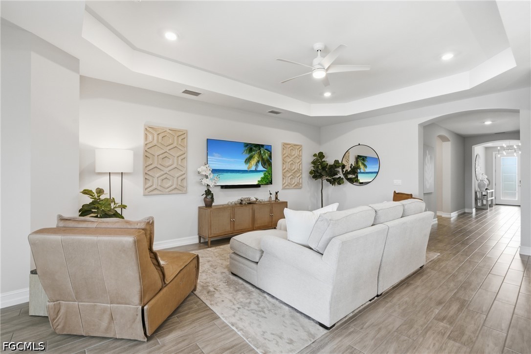28033 Captiva Shell Loop Property Photo 4