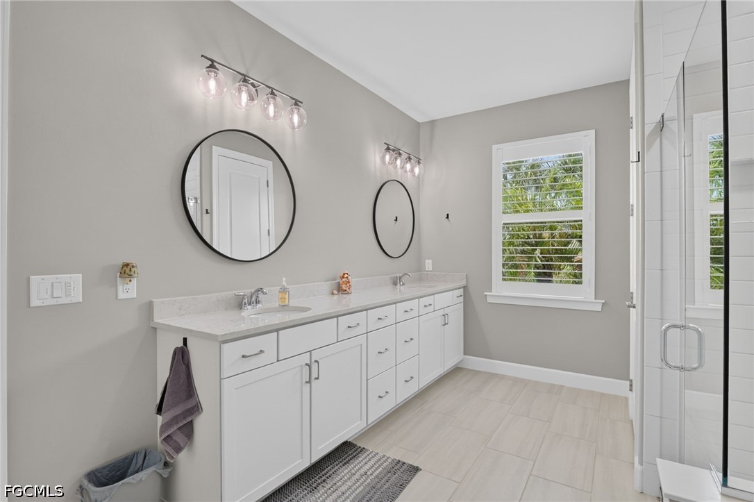 17624 Kinzie Ln Property Photo 19