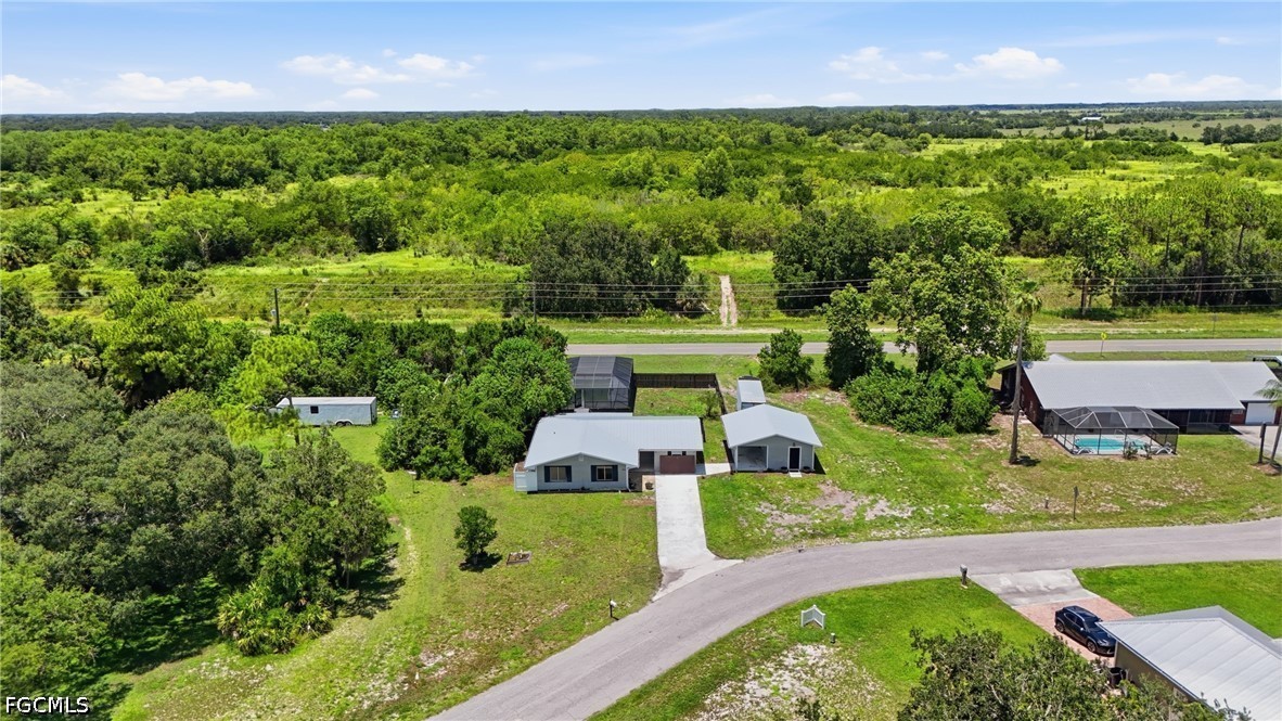 865 Quail Run Property Photo 3