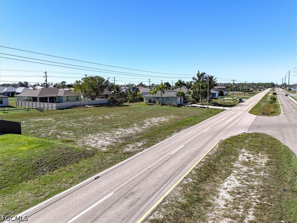 2002 Kismet Pkwy W Property Photo 4