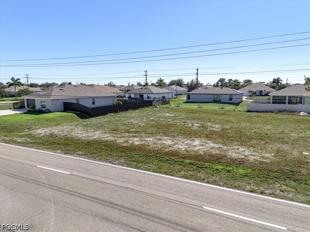 2002 Kismet Pkwy W Property Photo 6