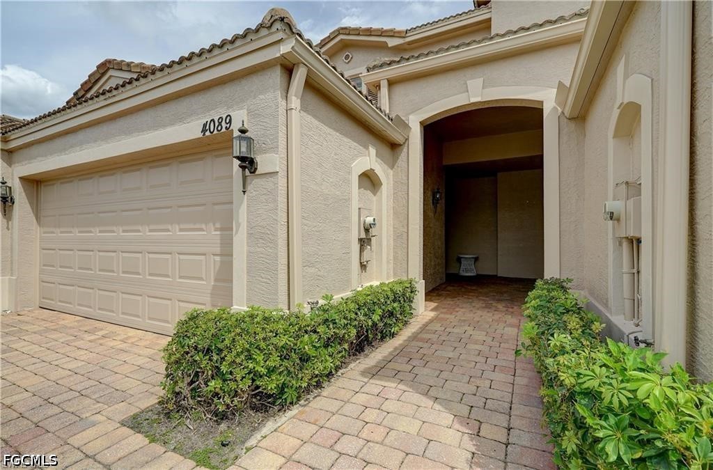 4089 Cherrybrook Loop Property Photo 3
