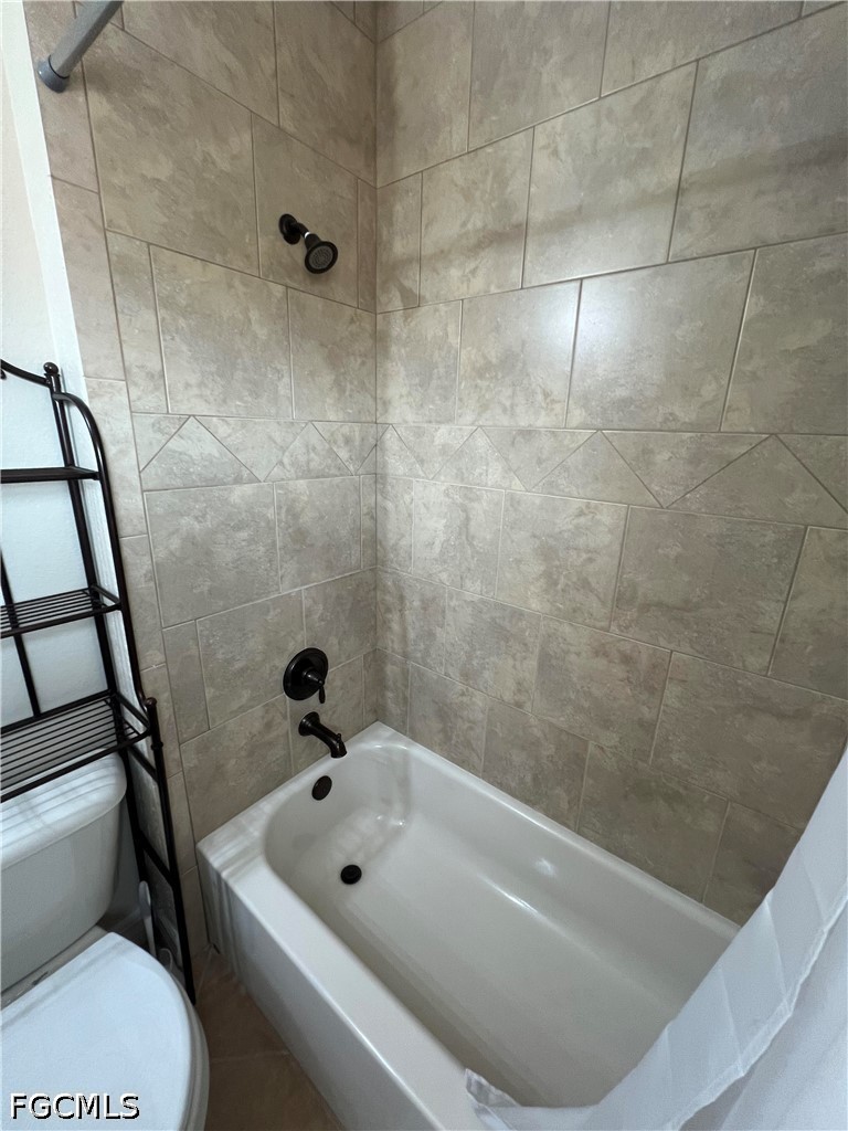 4089 Cherrybrook Loop Property Photo 12