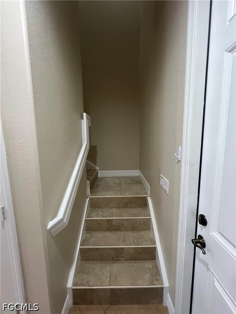 4089 Cherrybrook Loop Property Photo 19