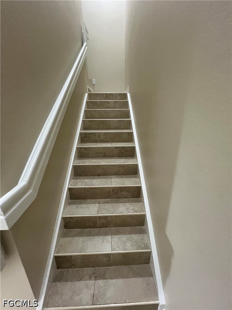 4089 Cherrybrook Loop Property Photo 20
