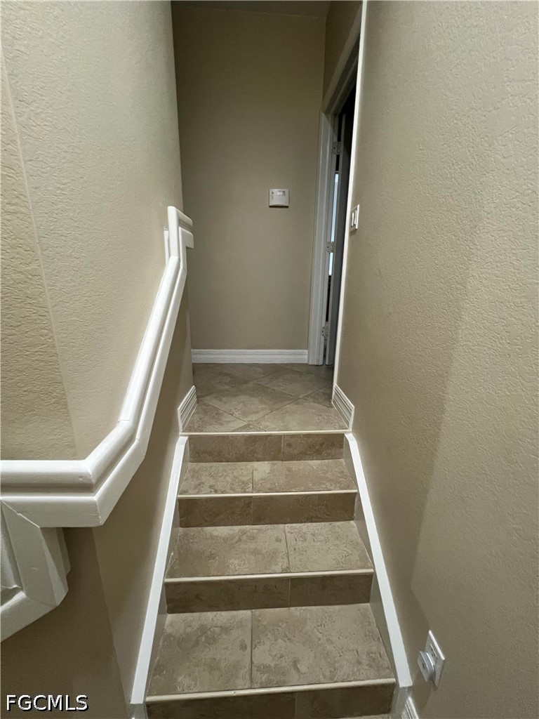 4089 Cherrybrook Loop Property Photo 21