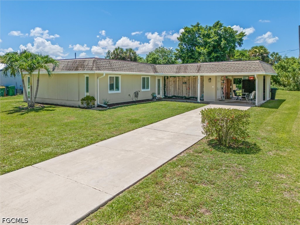 18579 Robinson Ave Property Photo 1