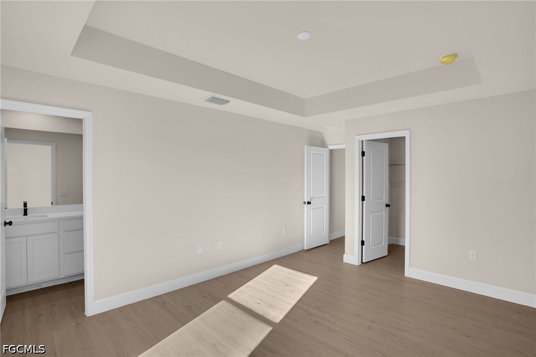 532 Raintree St E Property Photo 19