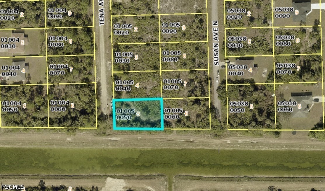 6000 Tena Ave N Property Photo 2