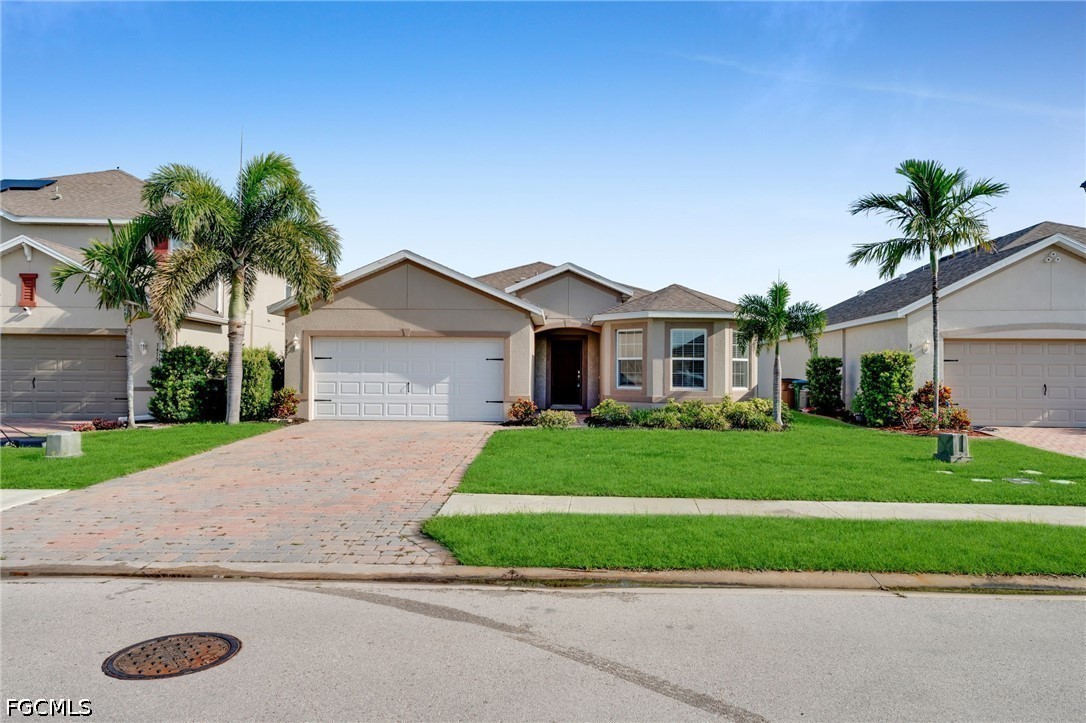 3477 Acapulco CIR Property Photo 1