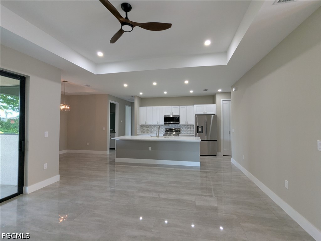 25248 Doredo Dr Property Photo 5