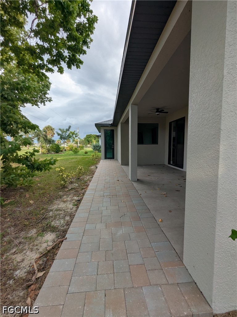 25248 Doredo Dr Property Photo 14