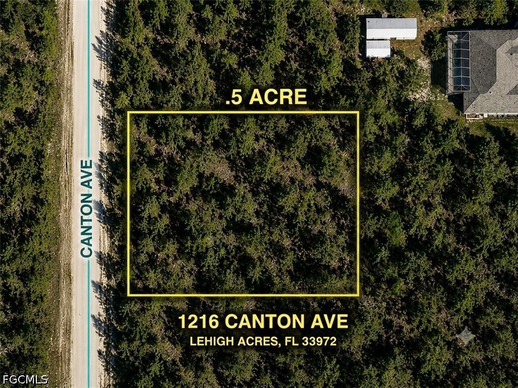 1216 Canton Ave Property Photo 3
