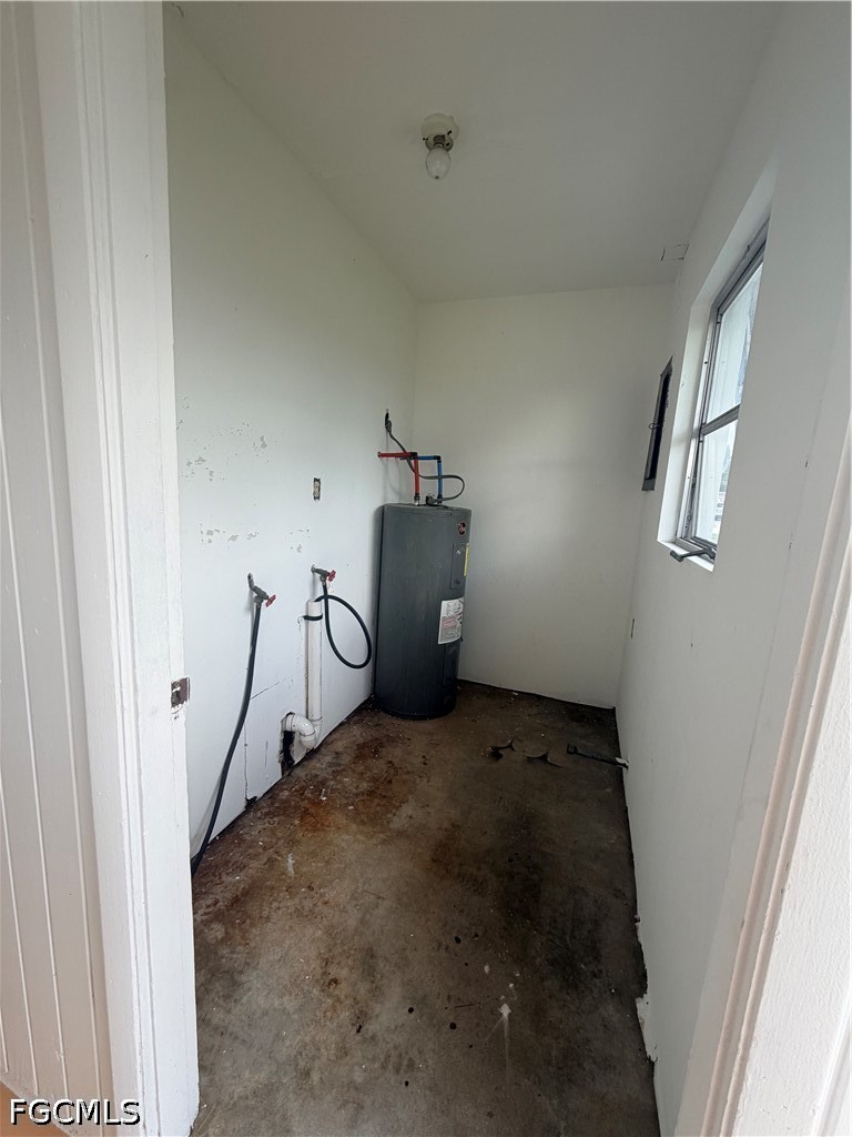 1742 Maple Dr Property Photo 10
