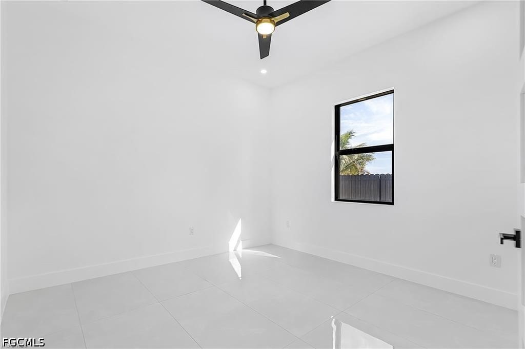2000 Sw 31st Ter Property Photo 14