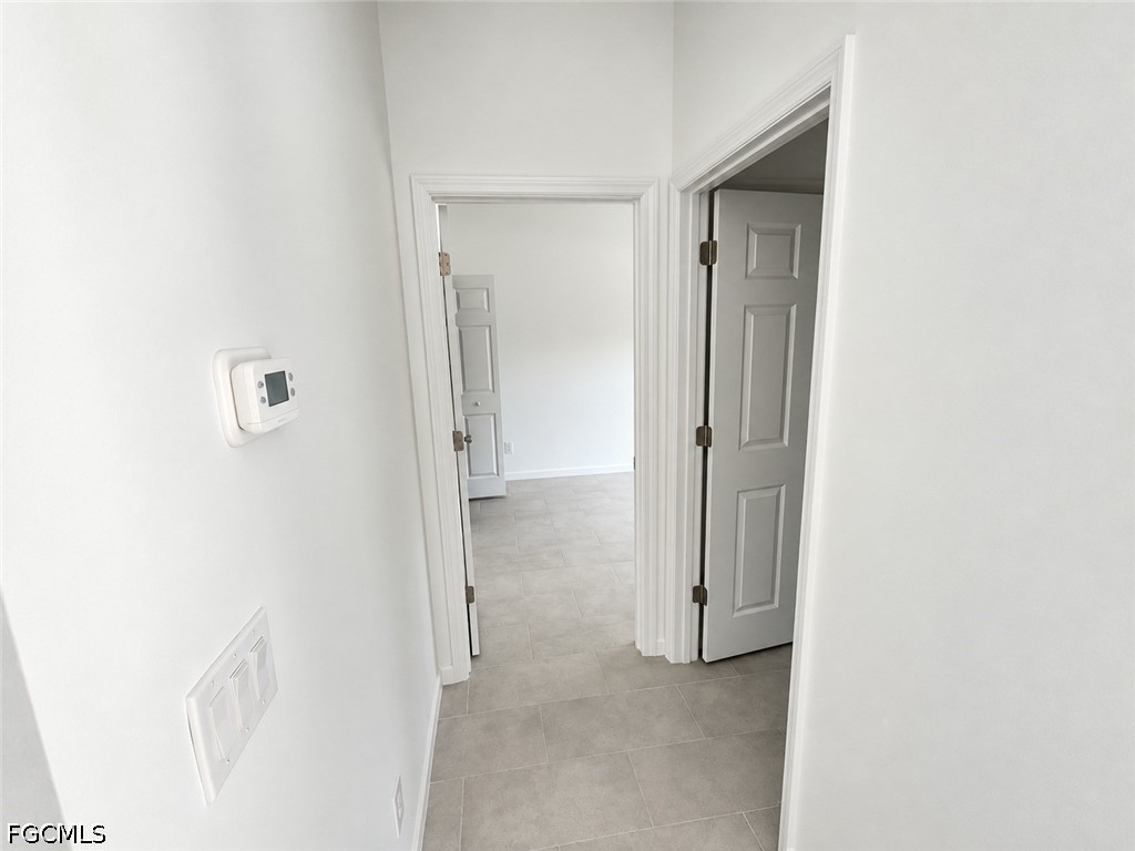 1106 Capri St E Property Photo 6