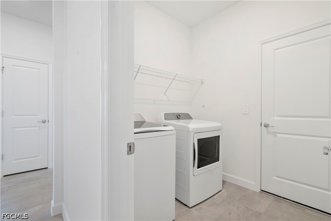 14735 Bluewater Rd Property Photo 8